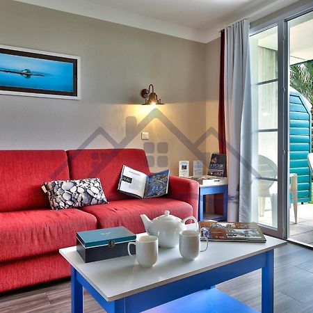 Localise - A06 - Entierement De Plain-Pied Avec Petite Vue Mer - Donnant Sur La Piscine Et Le Jardin - Wifi Inclus - Draps Inclus - Guilvinec Kültér fotó