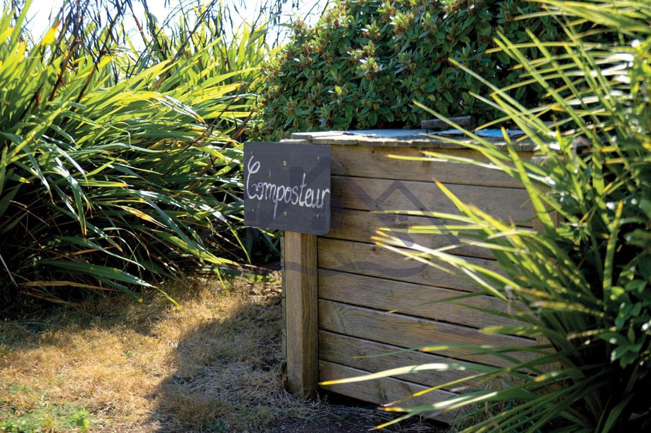 Localise - A06 - Entierement De Plain-Pied Avec Petite Vue Mer - Donnant Sur La Piscine Et Le Jardin - Wifi Inclus - Draps Inclus - Guilvinec Kültér fotó