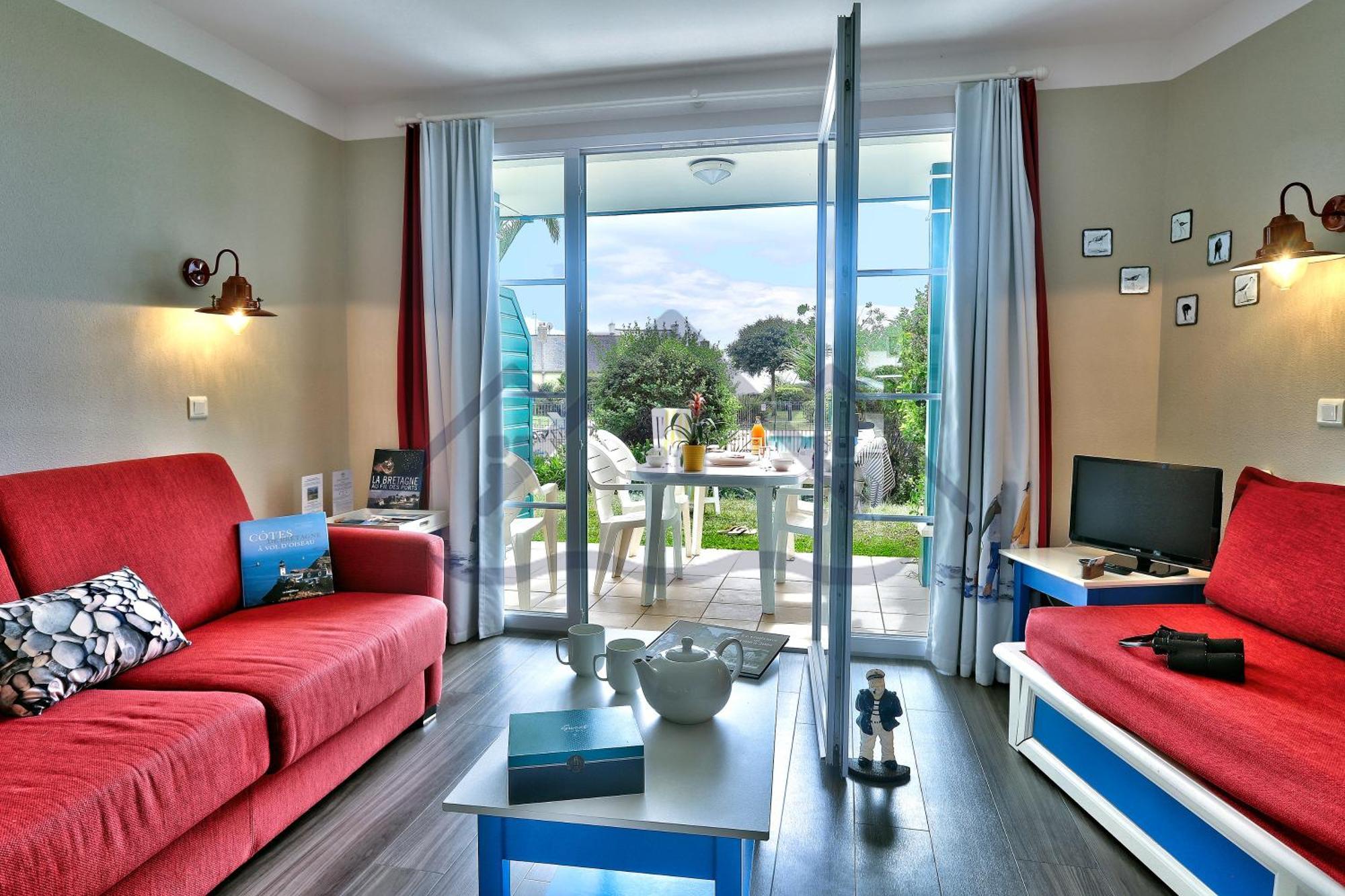 Localise - A06 - Entierement De Plain-Pied Avec Petite Vue Mer - Donnant Sur La Piscine Et Le Jardin - Wifi Inclus - Draps Inclus - Guilvinec Kültér fotó